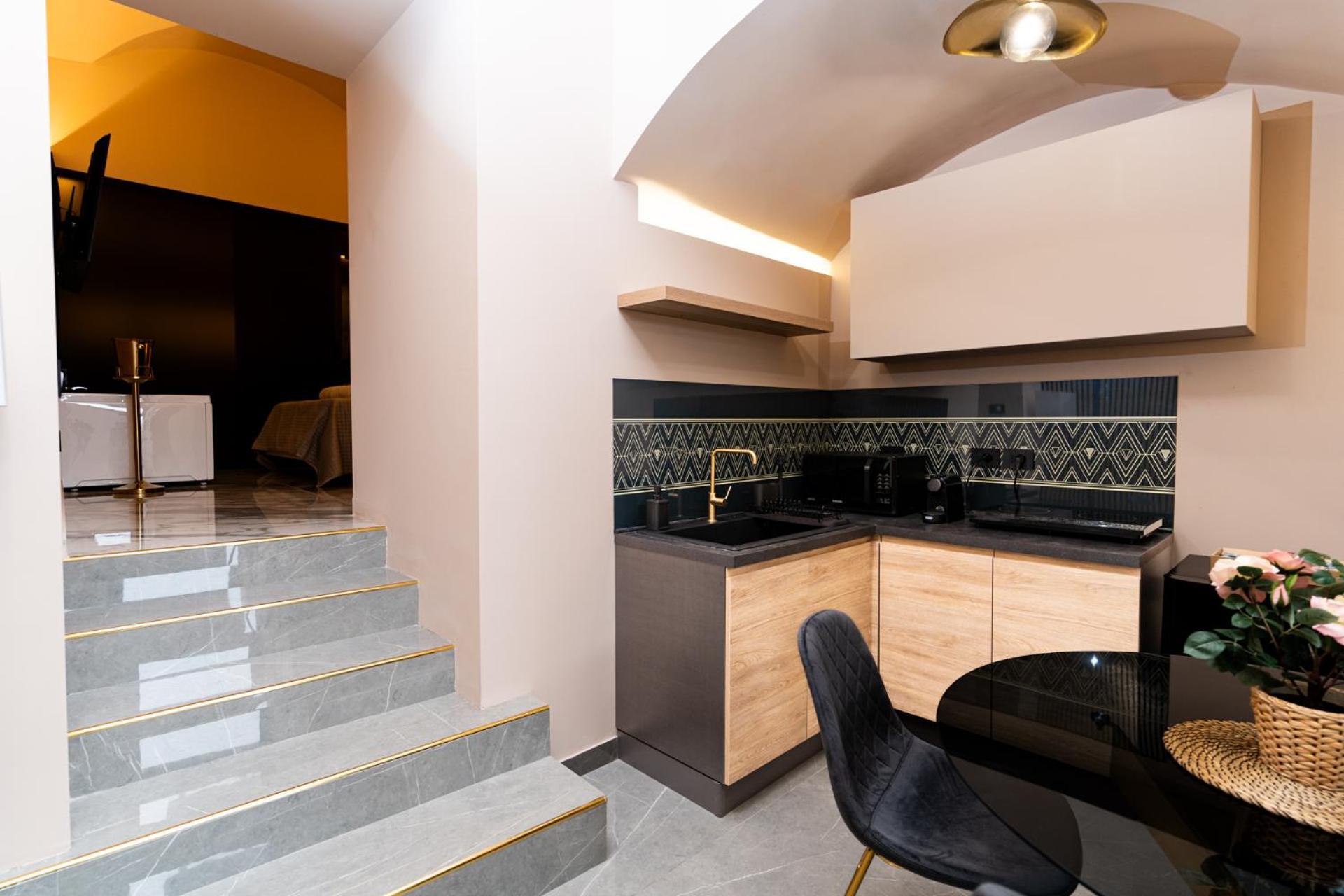 Golden Moon Holiday House Катанія Екстер'єр фото